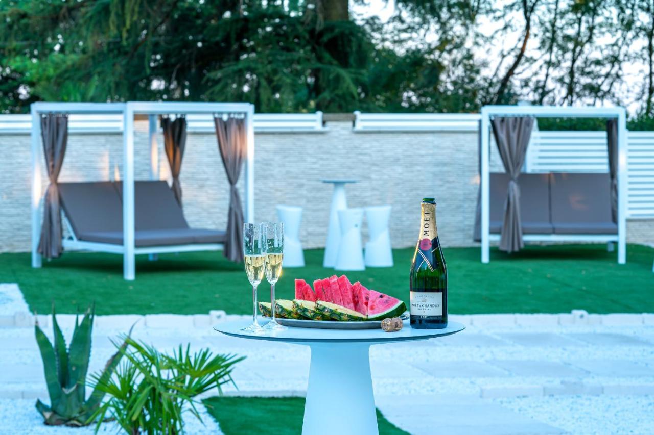 Villa Vittoria B&B - Wellness Terme di Miradolo Eksteriør bilde